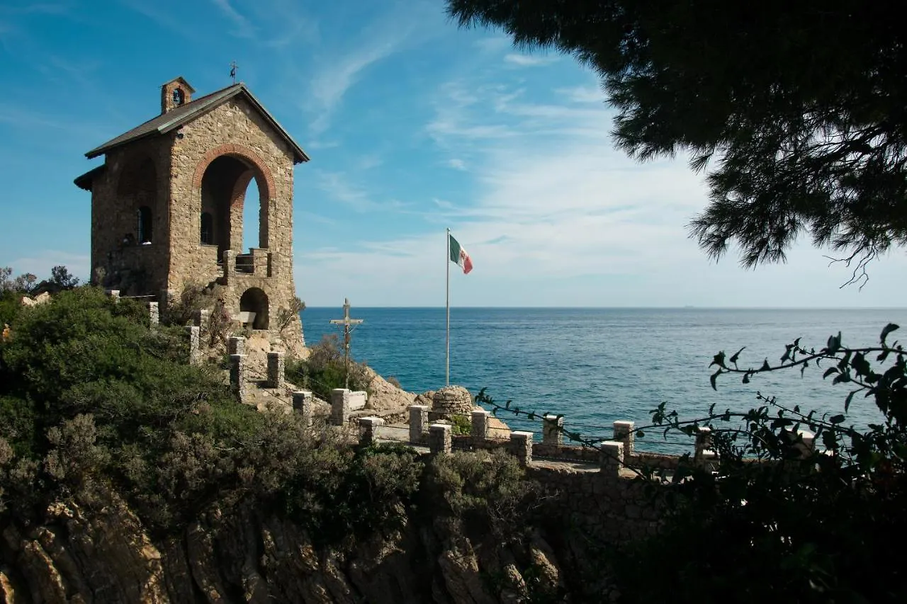 Villa Essenza - Rooms And Breakfast Albenga Italie
